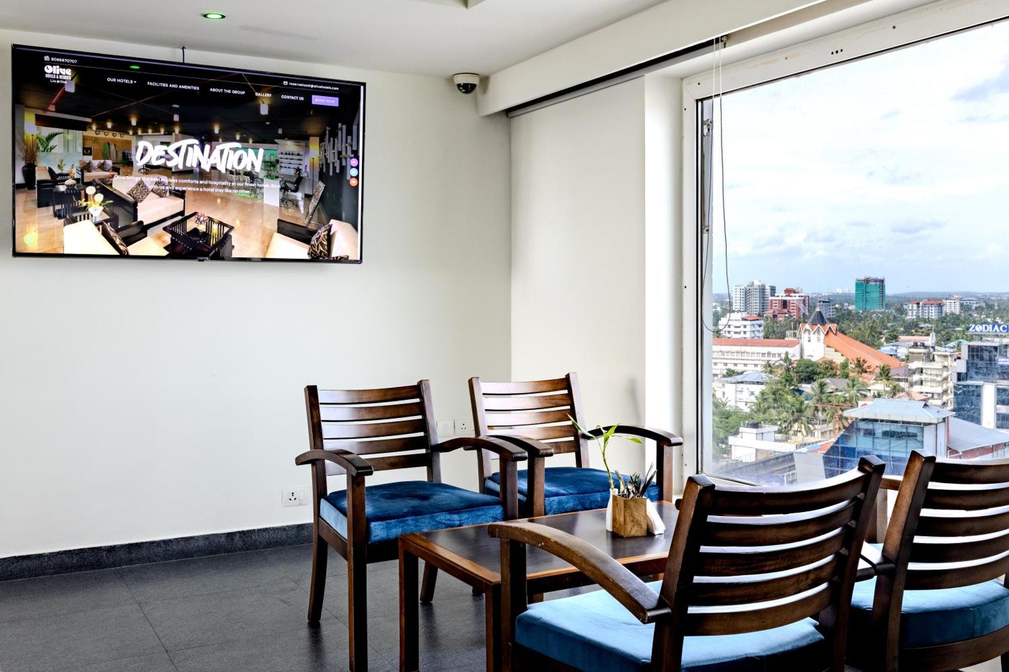Olive Downtown Hotel Kochi Bagian luar foto