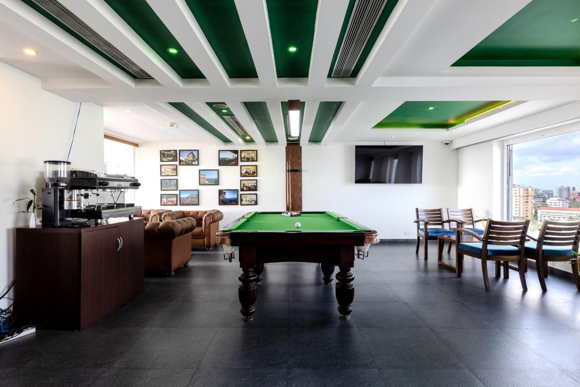 Olive Downtown Hotel Kochi Bagian luar foto