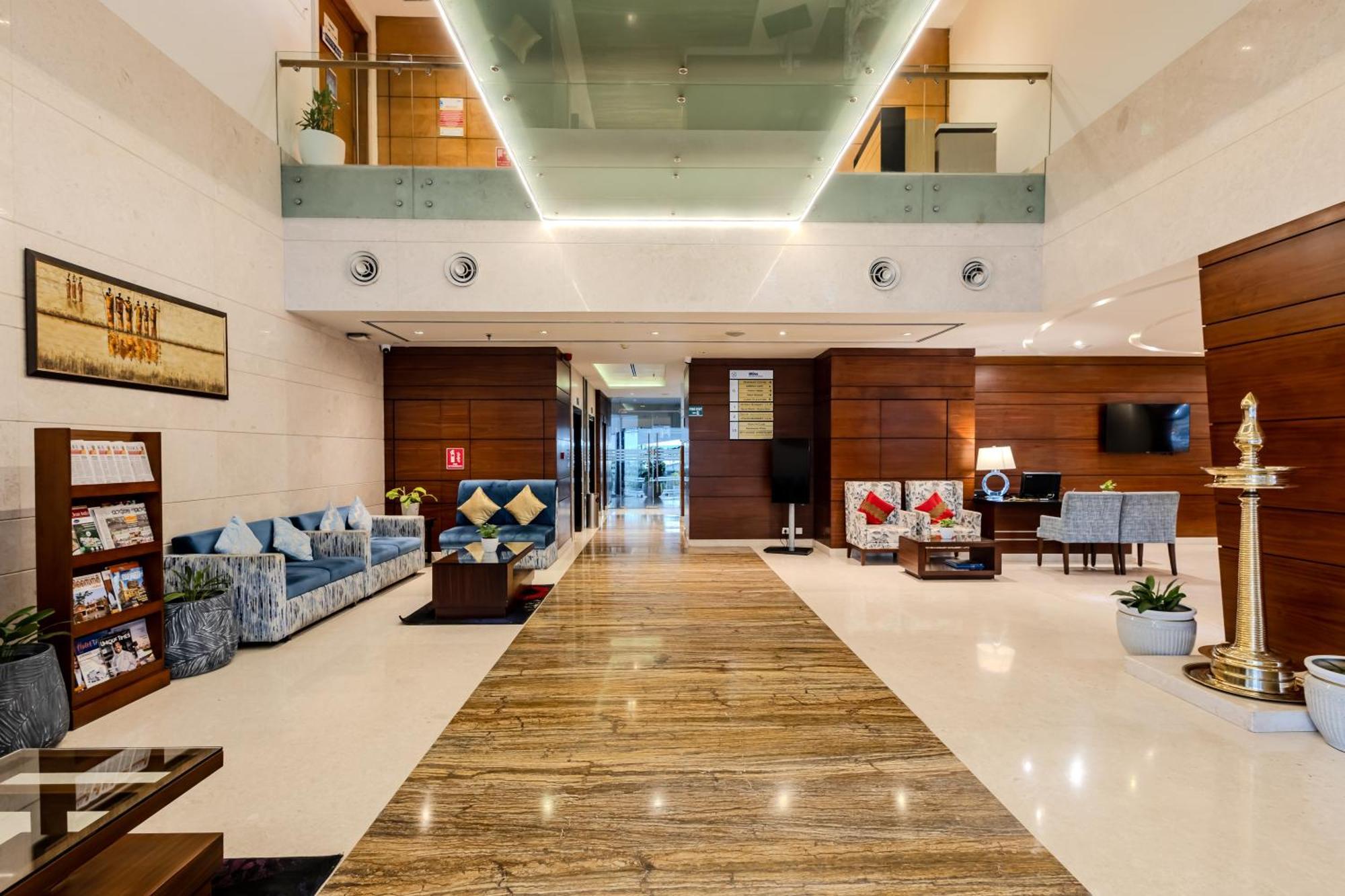 Olive Downtown Hotel Kochi Bagian luar foto