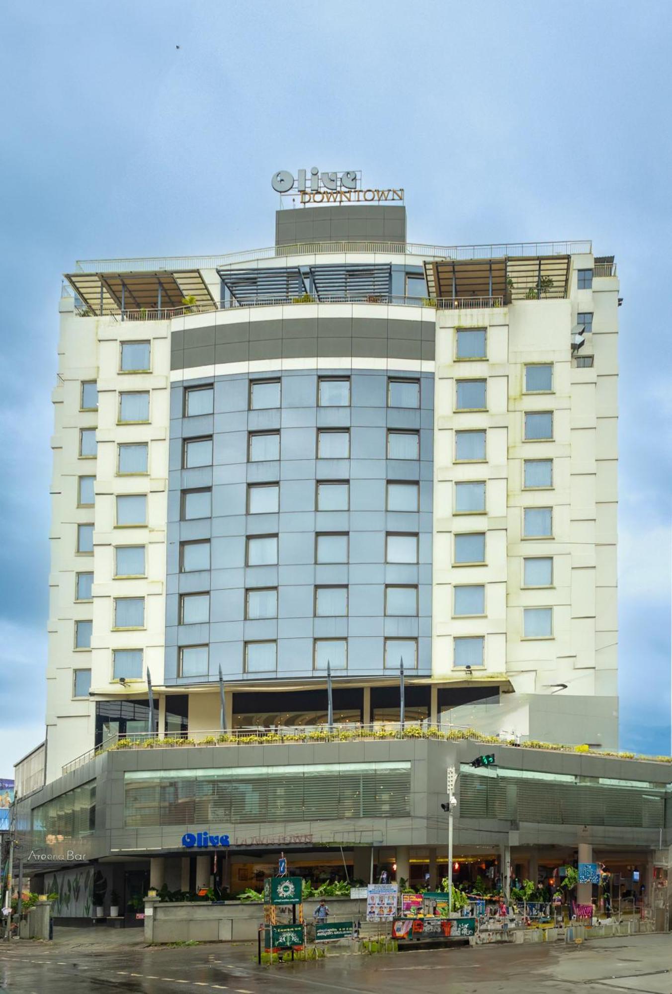 Olive Downtown Hotel Kochi Bagian luar foto