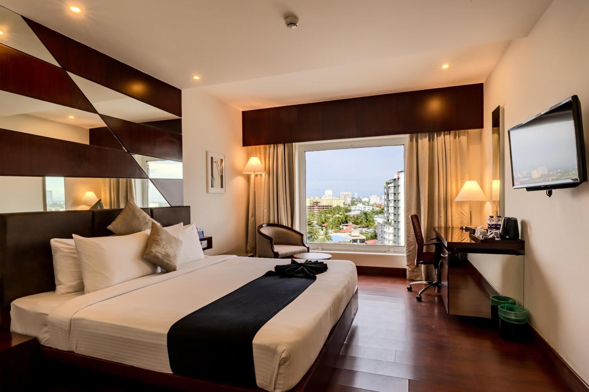Olive Downtown Hotel Kochi Bagian luar foto