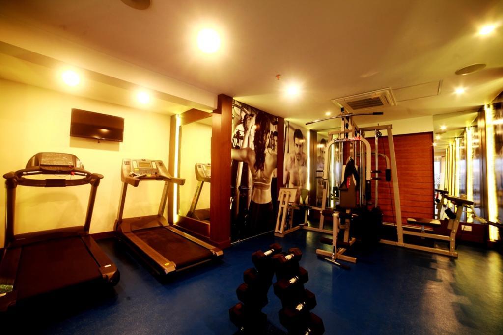 Olive Downtown Hotel Kochi Bagian luar foto