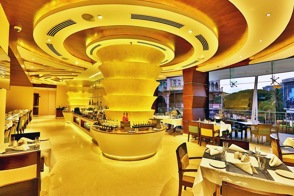 Olive Downtown Hotel Kochi Bagian luar foto